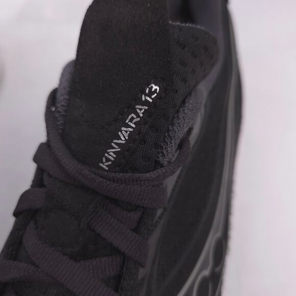 Saucony Kinvara 13 Athletic Lace Up Shoe Mens Size 11 S20723-05 Black White - Picture 9 of 10